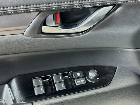 Used 2025 MAZDA CX-5 AWD 2.5 S w/ Preferred Package image 15