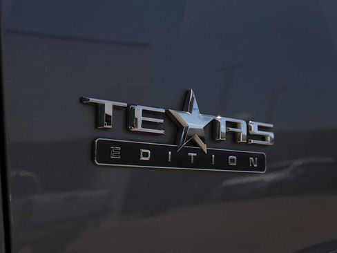Used 2020 Chevrolet Silverado 1500 LT w/ Texas Edition AWD/4WD image 48