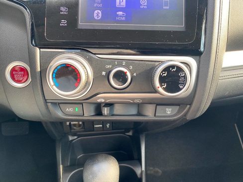 Used 2015 Honda Fit EX image 22