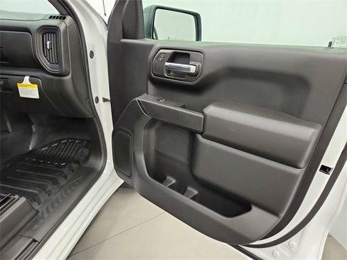 New 2026 Chevrolet Silverado 1500 W/T image 29