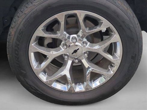 Used 2018 Chevrolet Tahoe Premier image 13