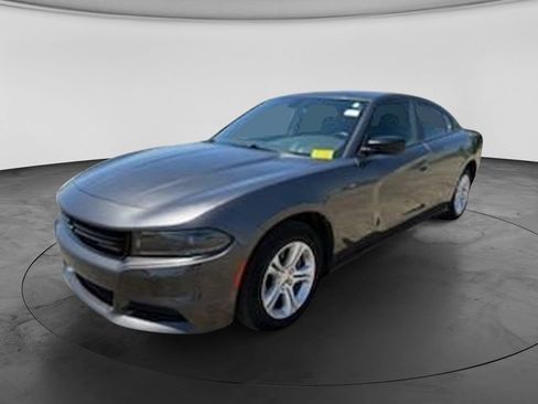 Used 2023 Dodge Charger SXT RWD image 5