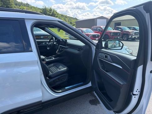 New 2026 Ford Explorer ST-Line AWD/4WD image 33