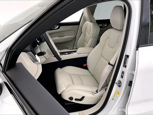 New 2026 Volvo XC60 T8 Ultra w/ Protection Package Premier AWD/4WD image 34