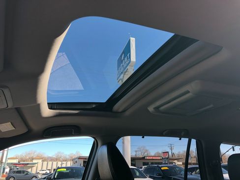 Used 2016 Honda Pilot EX-L image 12