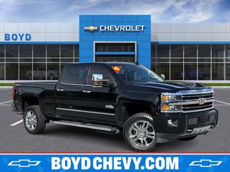 Used 2019 Chevrolet Silverado 2500 High Country w/ Duramax Plus Package AWD/4WD video 1
