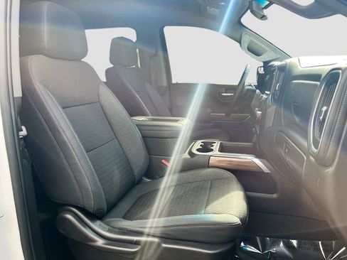 Used 2021 Chevrolet Silverado 1500 LT Trail Boss w/ Bed Protection Package image 28