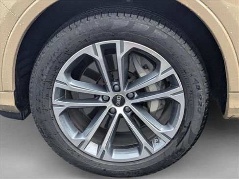 Used 2025 Audi Q7 2.0T Premium Plus w/ Premium Plus Package image 10