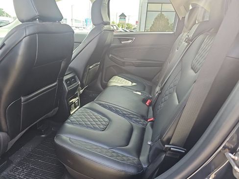 Used 2024 Ford Edge Titanium AWD/4WD image 15