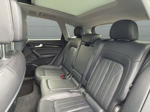 Used 2018 Audi Q5 2.0T Premium Plus w/ Premium Plus Package AWD/4WD image 25