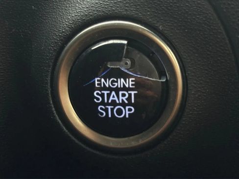 Used 2014 Hyundai Genesis 3.8 RWD image 29