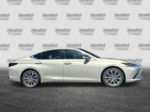Certified 2020 Lexus ES 300h w/ Premium Package FWD image 3