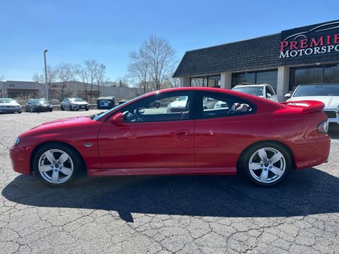 Used 2006 Pontiac GTO image 2