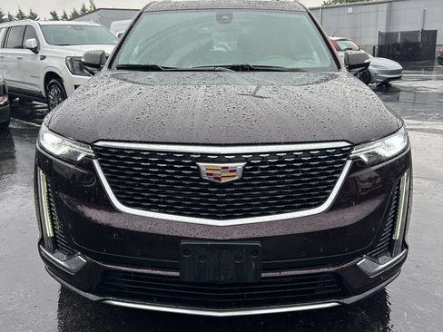 Used 2020 Cadillac XT6 Premium Luxury AWD/4WD image 2