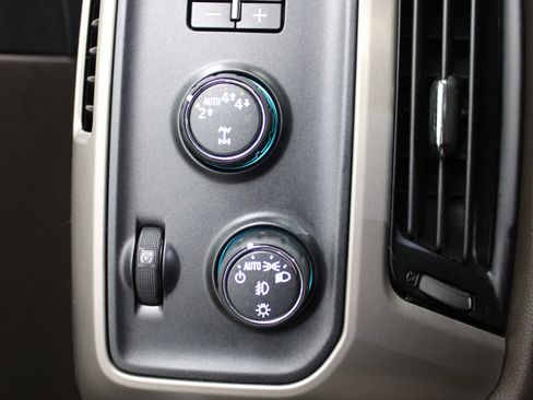 Used 2018 GMC Sierra 1500 Denali w/ Denali Ultimate Package image 35