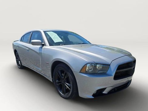 Used 2011 Dodge Charger R/T AWD/4WD image 6