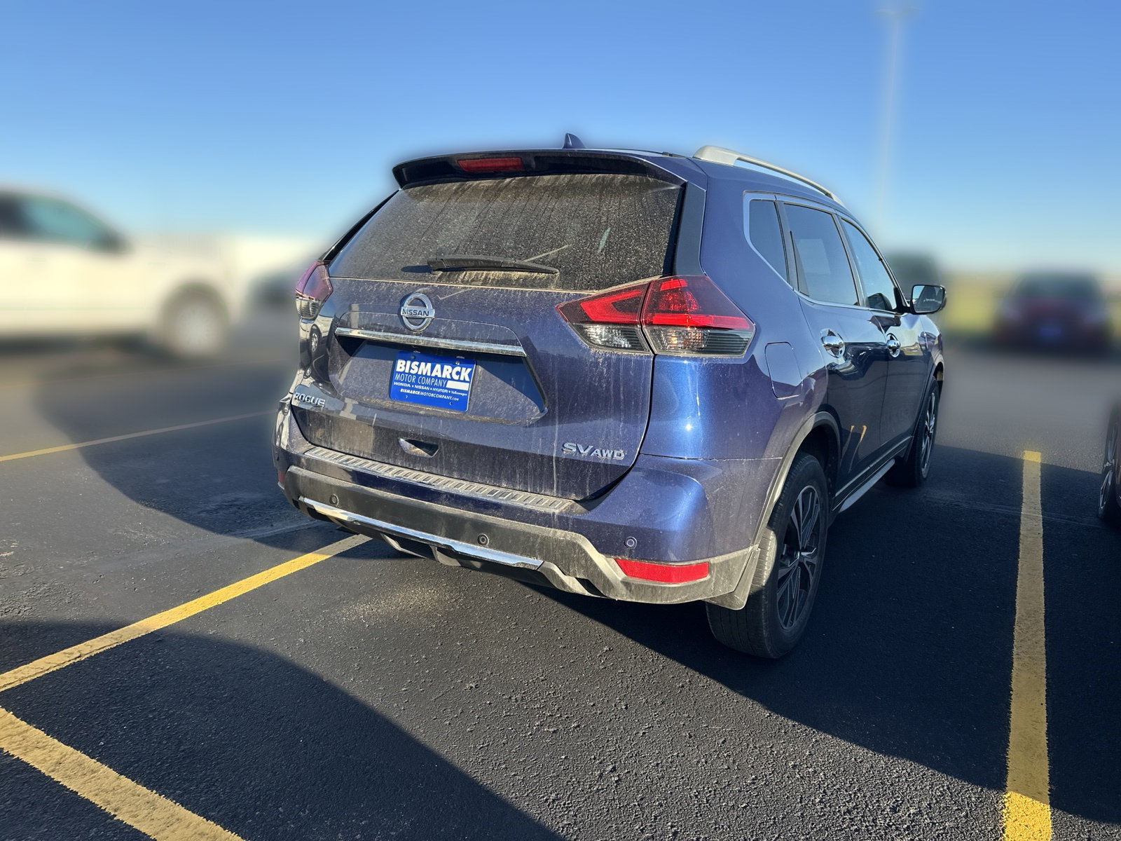 Used 2019 Nissan Rogue SV w/ Premium Package AWD/4WD image 3