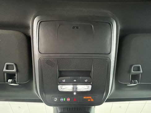 Used 2025 Chevrolet Equinox RS w/ Convenience Package III AWD/4WD image 16