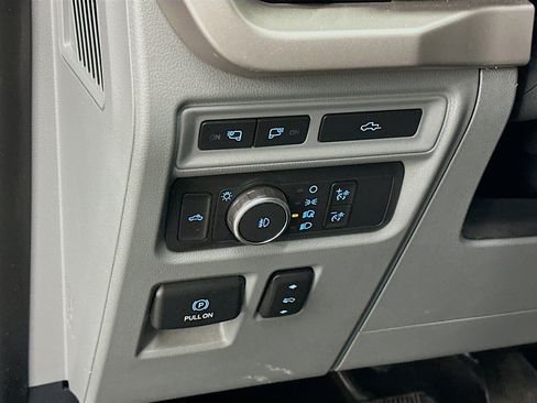 Used 2021 Ford F150 XLT w/ Equipment Group 302A High AWD/4WD image 17