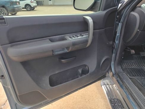 Used 2008 Chevrolet Silverado 1500 LT w/ Power Pack Plus RWD image 13