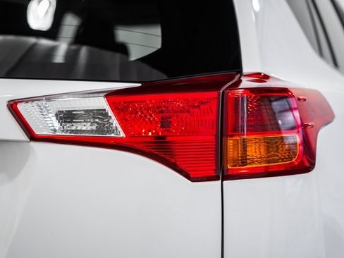 Used 2015 Toyota RAV4 XLE image 6