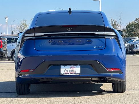 New 2026 Toyota Prius XSE Premium image 5