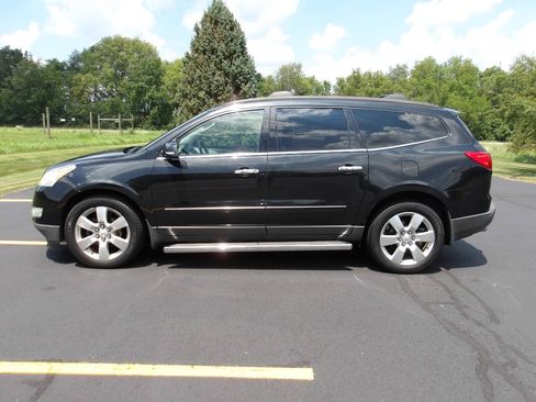 Used 2013 Buick Enclave Leather FWD image 13