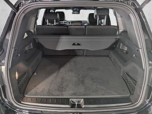 Used 2025 Mercedes-Benz GLB 250 image 6
