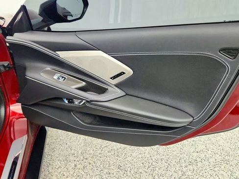 Used 2020 Chevrolet Corvette Stingray Preferred Cpe w/ 2LT Preferred Equipment Group RWD image 28