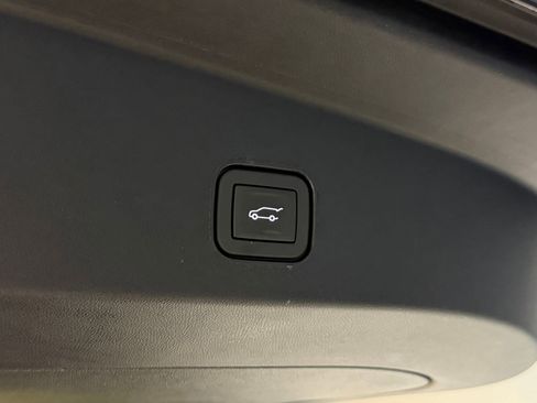 New 2026 Cadillac Lyriq Premium Luxury AWD/4WD image 47