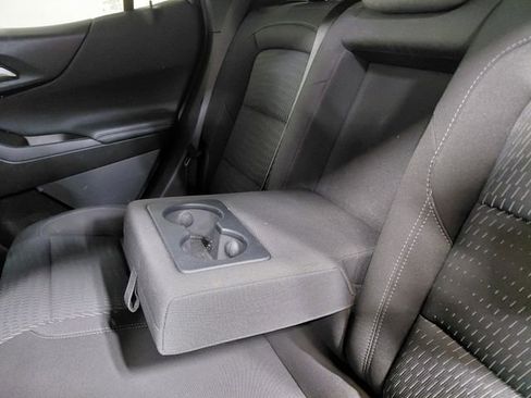Used 2025 Chevrolet Equinox LT AWD/4WD image 37