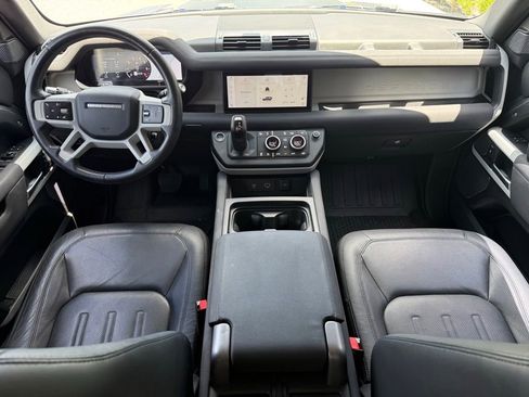 Used 2022 Land Rover Defender 110 SE AWD/4WD image 6