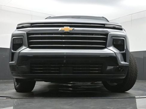 Used 2026 Chevrolet Traverse High Country FWD image 35