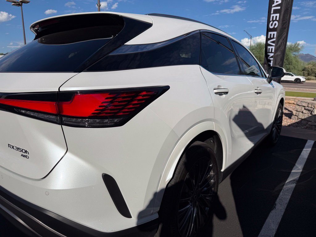 Used 2023 Lexus RX 350 w/ Accessory Package (Z1) AWD/4WD image 4