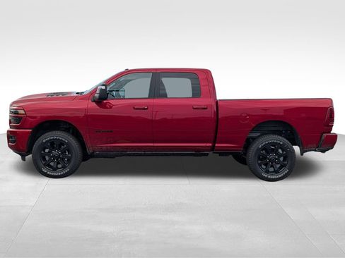 New 2026 RAM 2500 Laramie AWD/4WD image 3