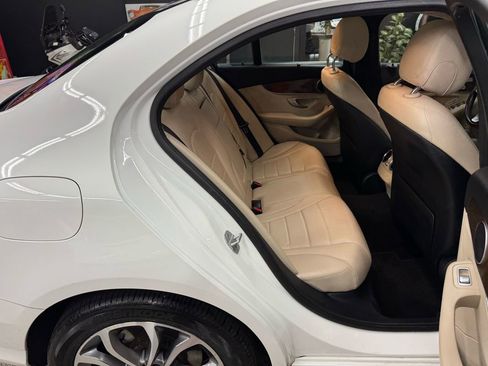 Used 2016 Mercedes-Benz C 300 4MATIC Sedan image 17