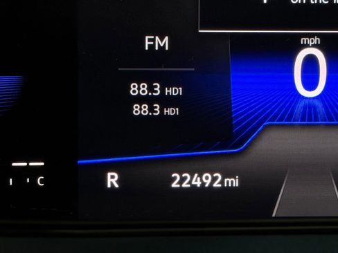 Used 2022 Volkswagen Taos SE image 19