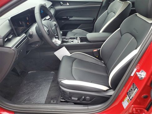 New 2026 Kia K5 GT-Line image 5