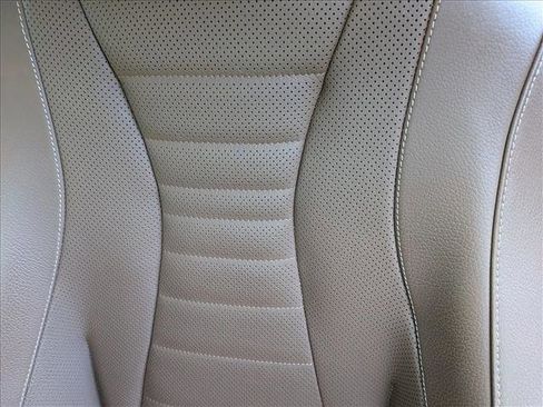 Used 2022 Mercedes-Benz E 450 4MATIC Sedan image 13