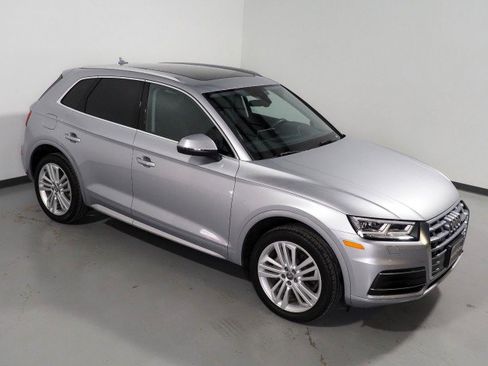 Used 2020 Audi Q5 Premium Plus w/ Premium Plus Package image 12