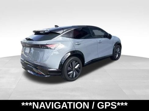 Used 2024 Nissan Ariya AWD image 6