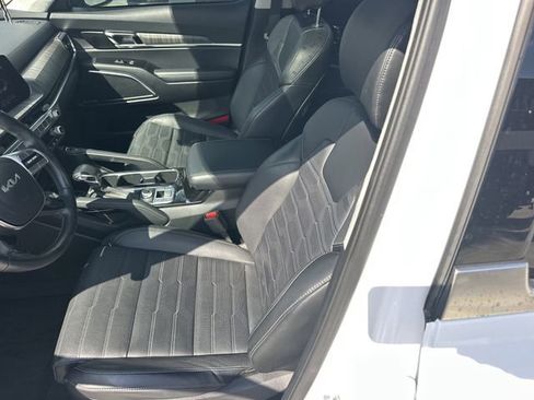 Certified 2024 Kia Telluride SX Prestige AWD/4WD image 18