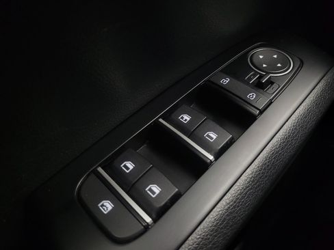 Used 2023 Kia Soul LX w/ LX Technology Package image 27