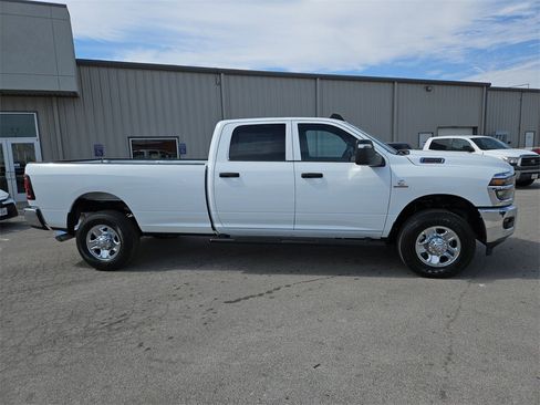 New 2026 RAM 2500 Tradesman image 8