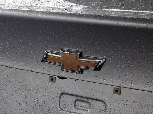 Used 2021 Chevrolet Malibu LT image 33