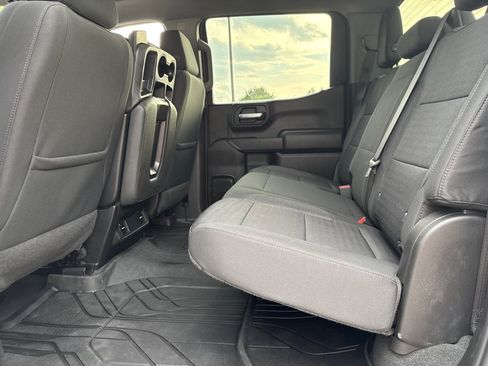 Used 2022 Chevrolet Silverado 1500 Custom RWD image 13