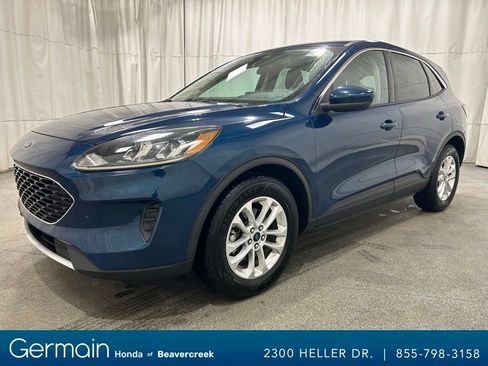 Used 2020 Ford Escape SE image 4