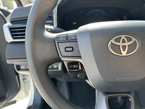Certified 2025 Toyota Camry LE image 19