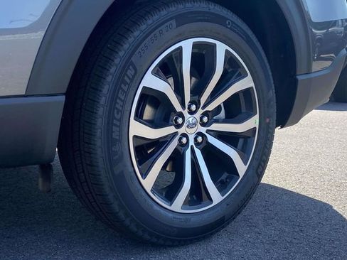 New 2026 Ford Explorer ST-Line RWD image 9