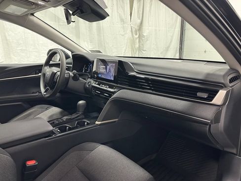 Used 2026 Toyota Camry LE FWD image 63